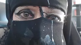 Професійна порноактриса Вайолет вип еротика Старр тестує нову ебучу машину
