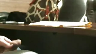 Туга дірочка в вип еротика дупі Лексі Ловелл заслуговує того, щоб її розтягнули і наповнили спермою