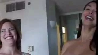 Вікторія Роуз отримує подвійну сперму на еротика 365 обличчя в ММФ втрьох
