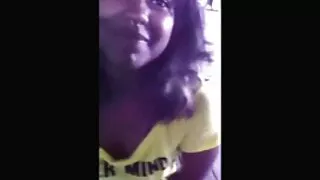 Забавне ХХХ відео за участю пишногрудої і маленької сиськастой русская еротика блондинки Емілі Милашки